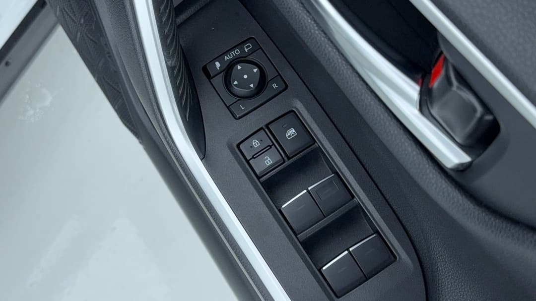 2024 Toyota RAV4 Cruiser (AWD) Hybrid, Automatic, 20815 km, Drivers Side Door Panel Controls