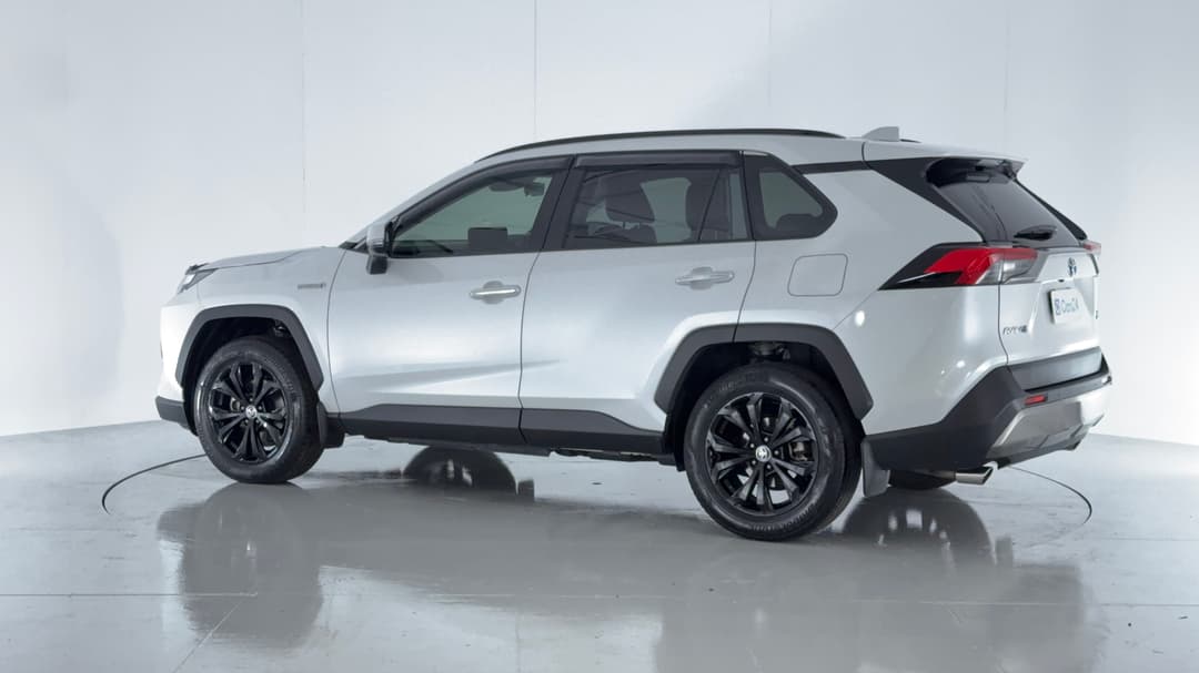 2024 Toyota RAV4 Cruiser (AWD) Hybrid, Automatic, 20815 km, Left Back Diagonal (45- Degree) View
