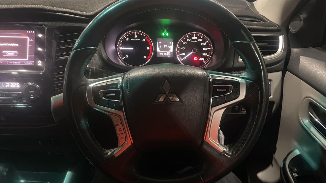 2018 Mitsubishi Triton Gls (4x4), Automatic, 91564 km, Steering Wheel Close-up