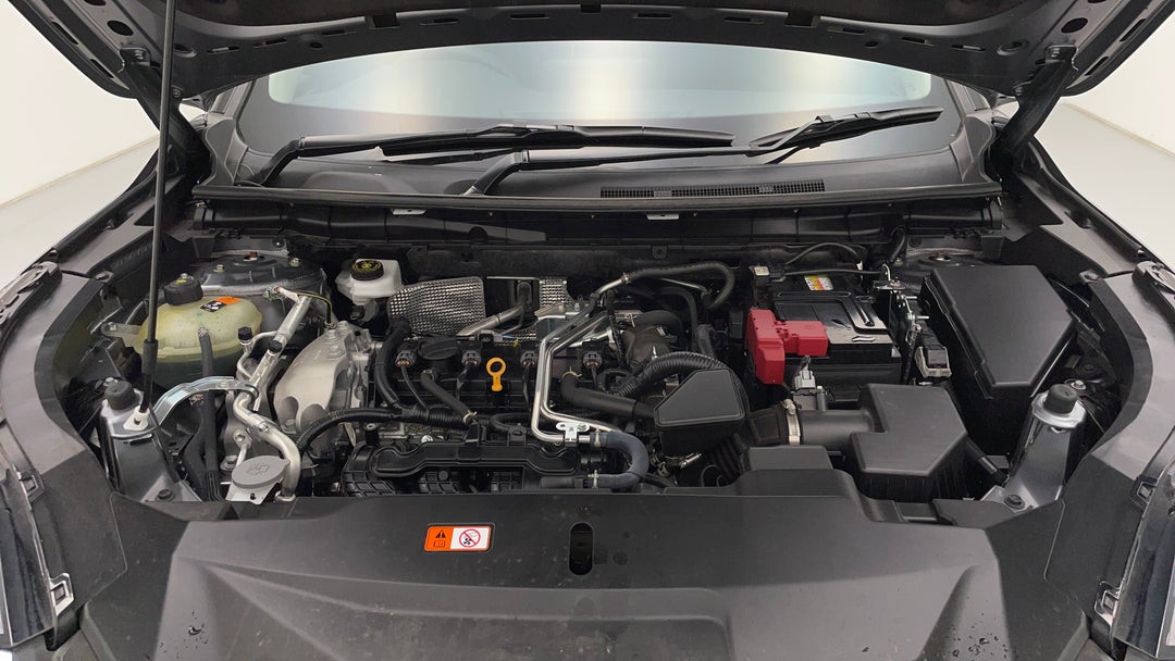 Open Bonnet (Engine)