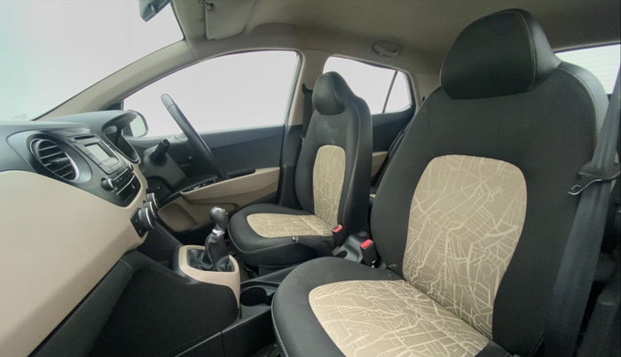 2015 Hyundai Grand i10 ASTA 1.2 KAPPA VTVT, Petrol, Manual, 17,822 km, Right Side Front Door Cabin