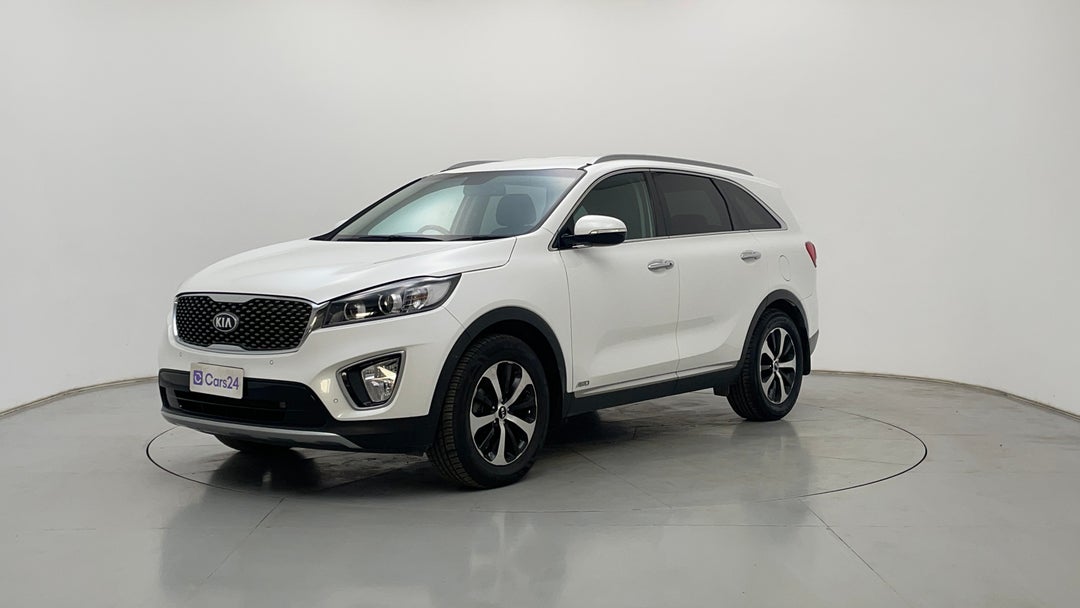 Left Front Diagonal (45- Degree) View