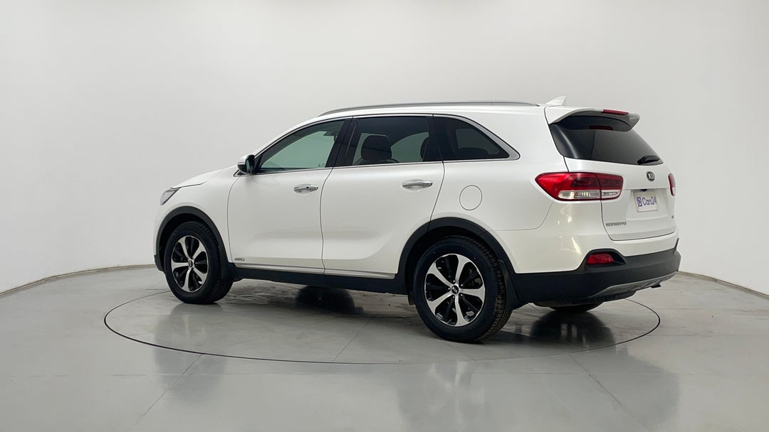 Left Back Diagonal (45- Degree) View