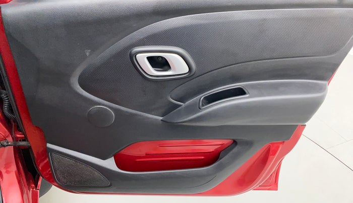 2018 Datsun Redi Go T (O), Petrol, Manual, 20,689 km, Driver Side Door Panels Control