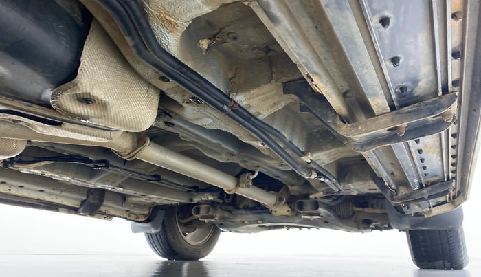 2019 Mahindra XUV500 W11 (O), Diesel, Manual, 44,823 km, Right Side Underbody