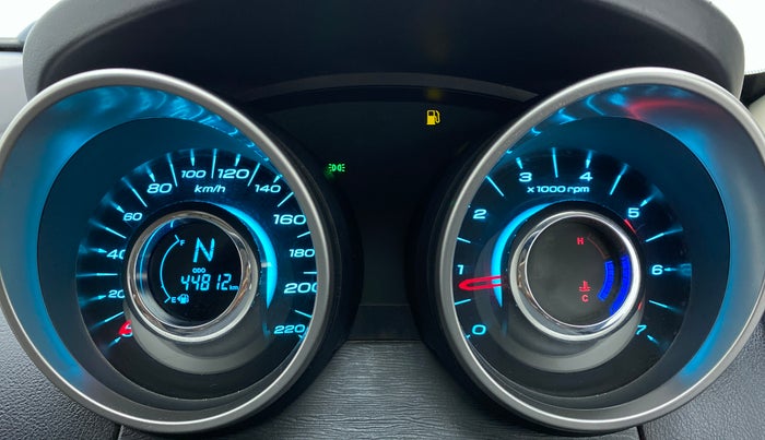 2019 Mahindra XUV500 W11 (O), Diesel, Manual, 44,823 km, Odometer Image