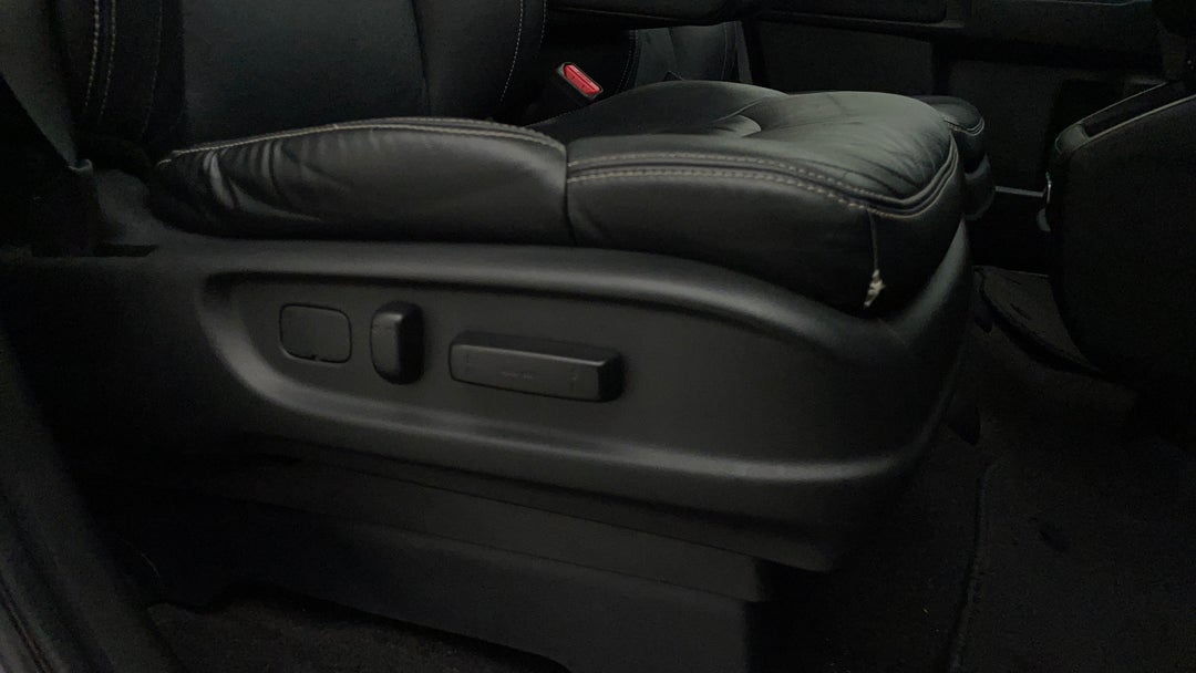 2016 Honda Odyssey Vti-l, Automatic, 116832 km, Drivers Side Adjustment Panel