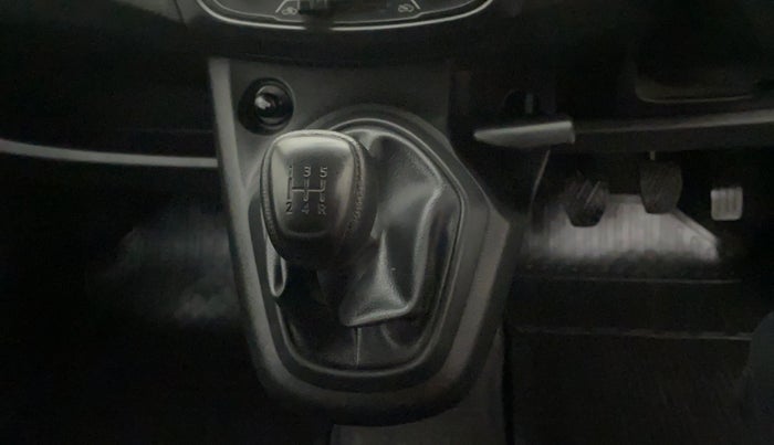 2018 Datsun Go T(O), Petrol, Manual, 5,405 km, Gear Lever