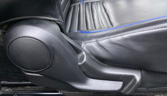 2018 Maruti Baleno DELTA PETROL 1.2, Petrol, Manual, 58,752 km, Driver Side Adjustment Panel