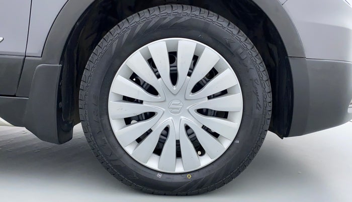 2017 Maruti S Cross DELTA 1.3, Diesel, Manual, 44,069 km, Right Front Tyre