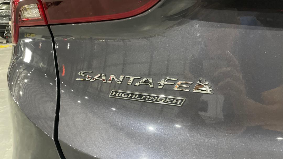 2022 Hyundai Santa Fe Highlander Crdi (AWD), Automatic, 93194 km, Badge (Boot Left Side)