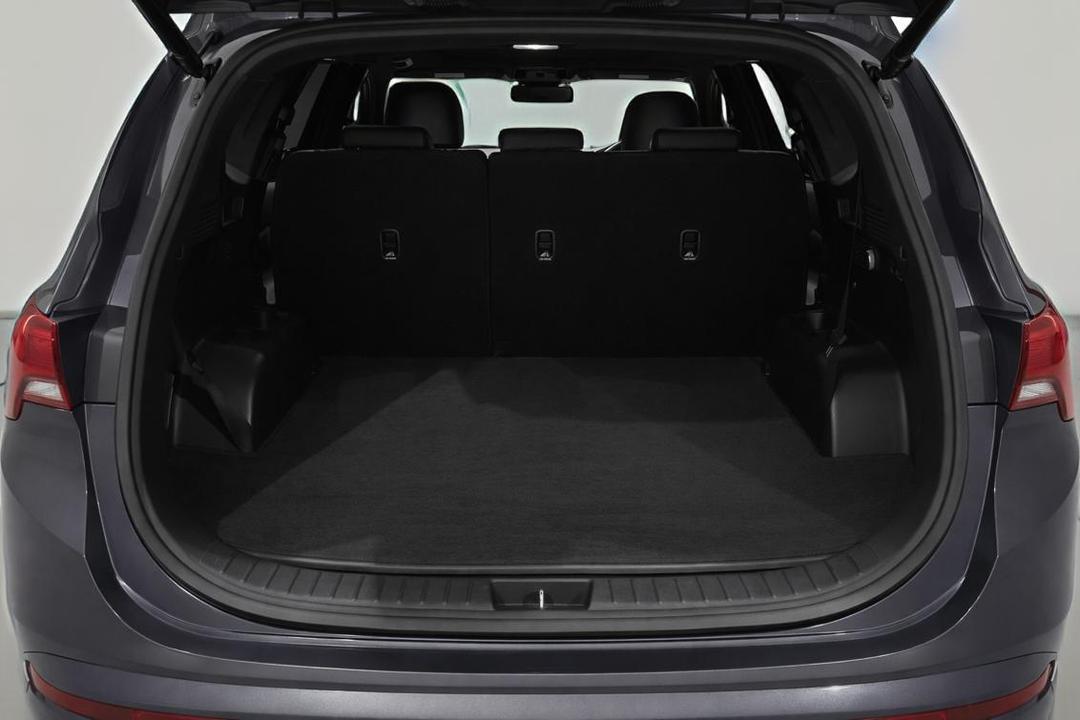 2022 Hyundai Santa Fe Highlander Crdi (AWD), Automatic, 93194 km, Boot Inside View