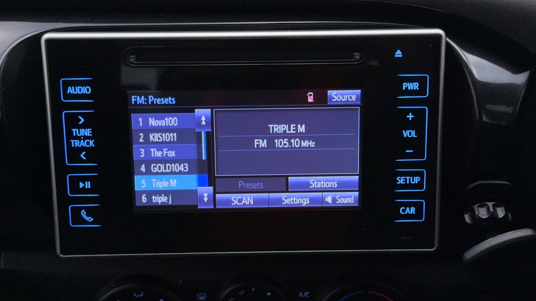 2017 Toyota Hilux Workmate, Automatic, 147470 km, Infotainment System