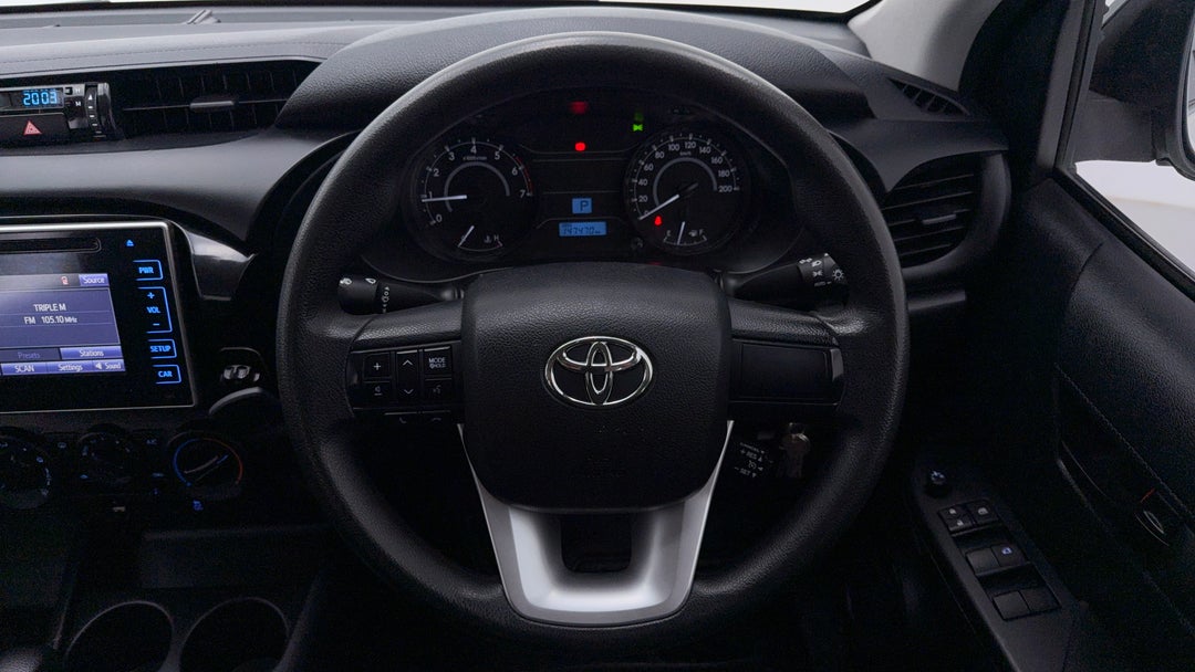 2017 Toyota Hilux Workmate, Automatic, 147470 km, Steering Wheel Close-up
