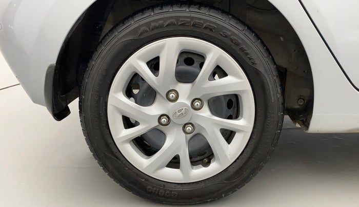 2018 Hyundai Grand i10 SPORTZ 1.2 KAPPA VTVT, Petrol, Manual, 16,566 km, Right Rear Wheel