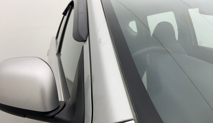 2018 Datsun Go Plus T, Petrol, Manual, 27,215 km, Right A pillar - Slightly dented