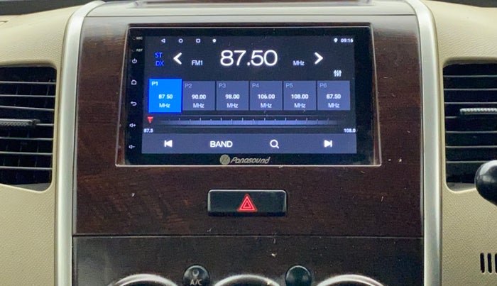 2018 Maruti Wagon R 1.0 LXI CNG, CNG, Manual, 74,288 km, Infotainment system - Reverse camera not working