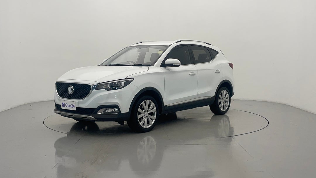 Left Front Diagonal (45- Degree) View