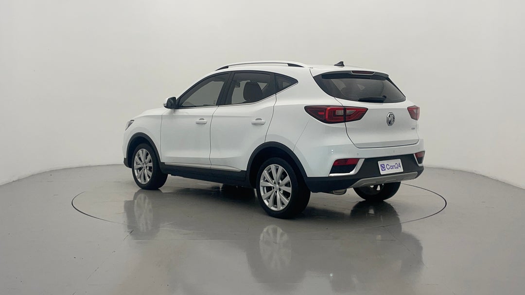 Left Back Diagonal (45- Degree) View