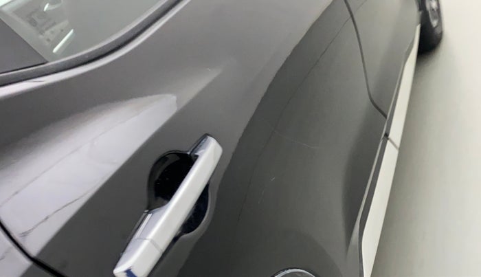 2021 Nissan MAGNITE XV MT, Petrol, Manual, 18,526 km, Right rear door - Minor scratches
