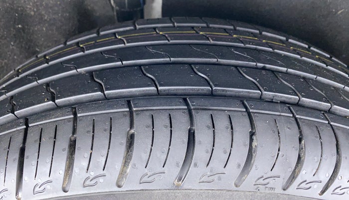 2019 Ford Ecosport 1.5TITANIUM TDCI, Diesel, Manual, 35,421 km, Right Rear Tyre Tread