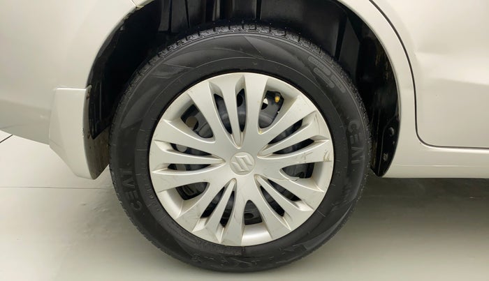 2012 Maruti Ertiga VXI, Petrol, Manual, 90,913 km, Right Rear Wheel