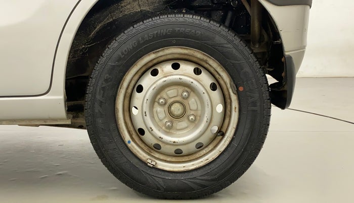 2013 Maruti Wagon R 1.0 LXI, Petrol, Manual, 75,729 km, Left Rear Wheel