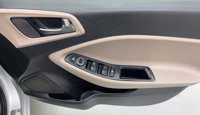 2015 Hyundai Elite i20 ASTA 1.2, Petrol, Manual, 45,665 km, Driver Side Door Panels Control