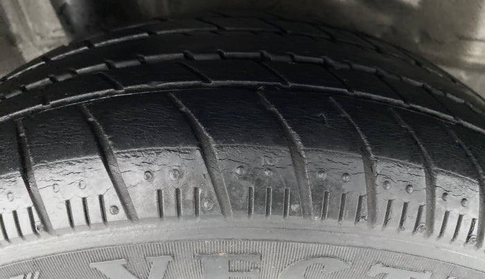 2017 Honda Amaze 1.2 SX MT I VTEC, Petrol, Manual, 19,735 km, Right Rear Tyre Tread