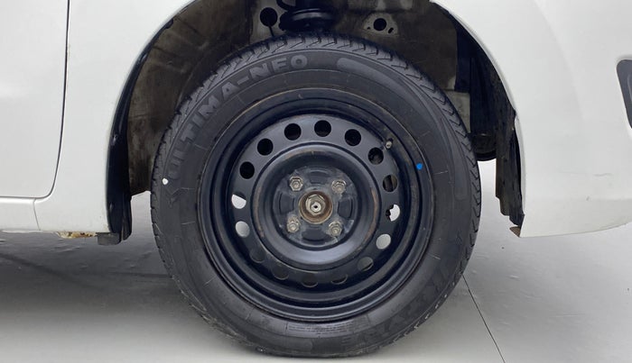 2016 Maruti Wagon R 1.0 VXI, Petrol, Manual, 65,809 km, Right Front Wheel