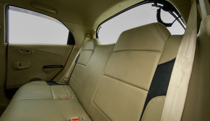 2015 Honda Brio 1.2 S MT I VTEC, Petrol, Manual, 50,471 km, Right Side Rear Door Cabin