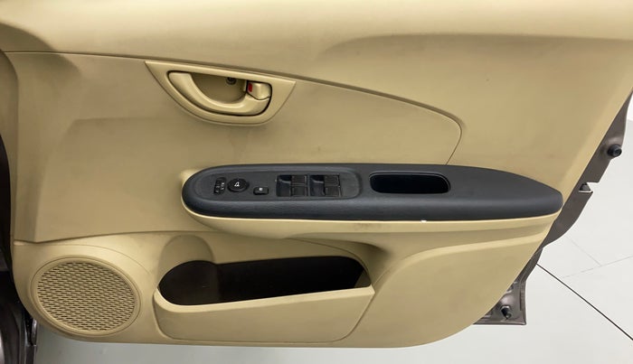 2015 Honda Brio 1.2 S MT I VTEC, Petrol, Manual, 50,471 km, Driver Side Door Panels Control