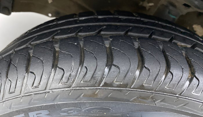 2018 Maruti Wagon R 1.0 VXI, Petrol, Manual, 8,714 km, Left Front Tyre Tread