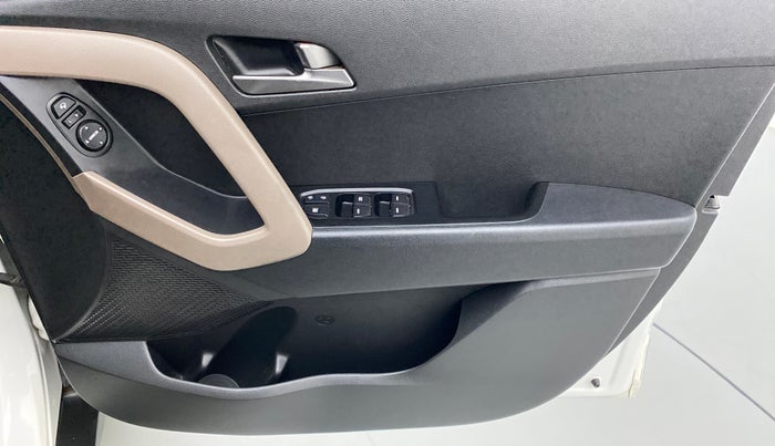 2016 Hyundai Creta 1.6 SX PLUS AUTO PETROL, Petrol, Automatic, 68,317 km, Driver Side Door Panels Control