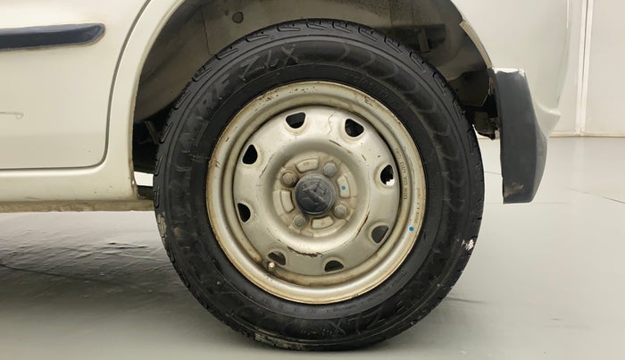 2012 Maruti Zen Estilo LXI CNG, CNG, Manual, 1,03,141 km, Left Rear Wheel
