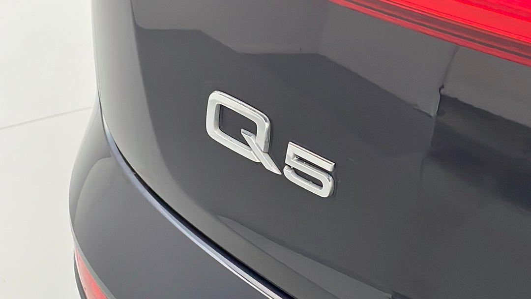 Badge (Boot Left Side)