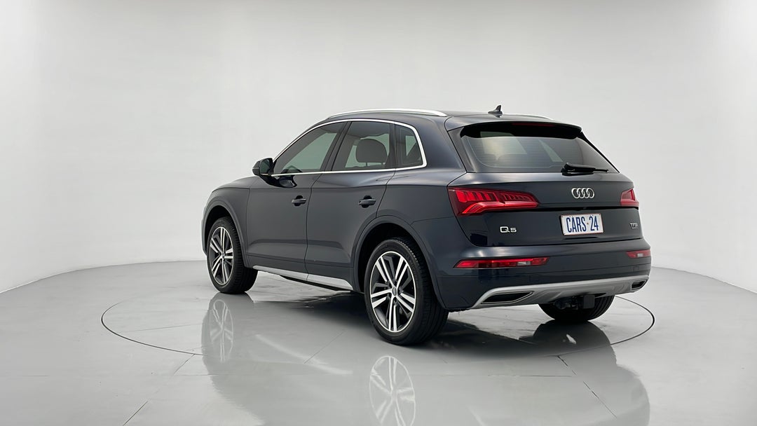 Left Back Diagonal (45- Degree) View