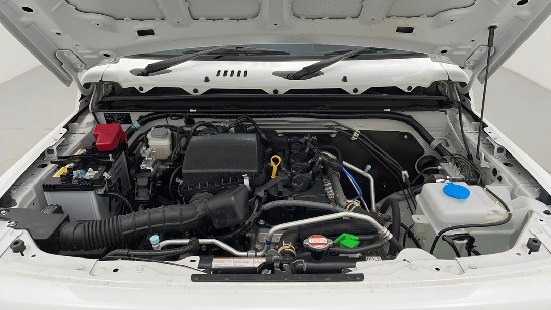 Open Bonnet (Engine)