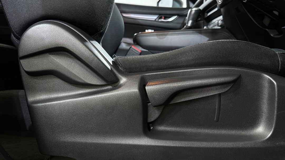 2020 Mazda CX-8 Sport (FWD), Automatic, 82805 km, Drivers Side Adjustment Panel