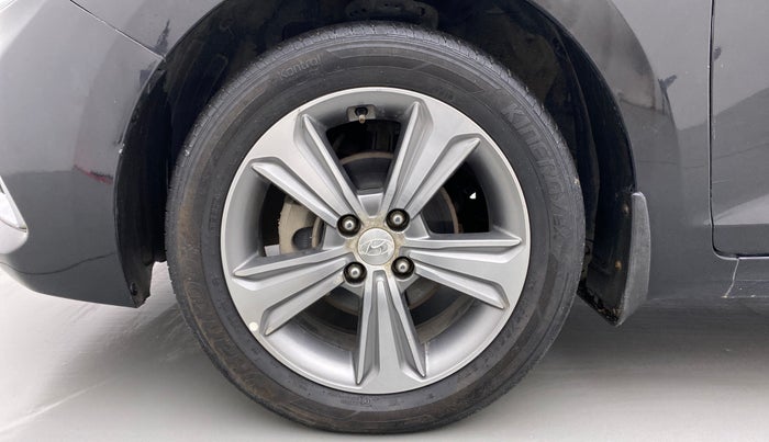 2018 Hyundai Verna 1.6 CRDI SX + AT, Diesel, Automatic, 46,823 km, Left Front Wheel