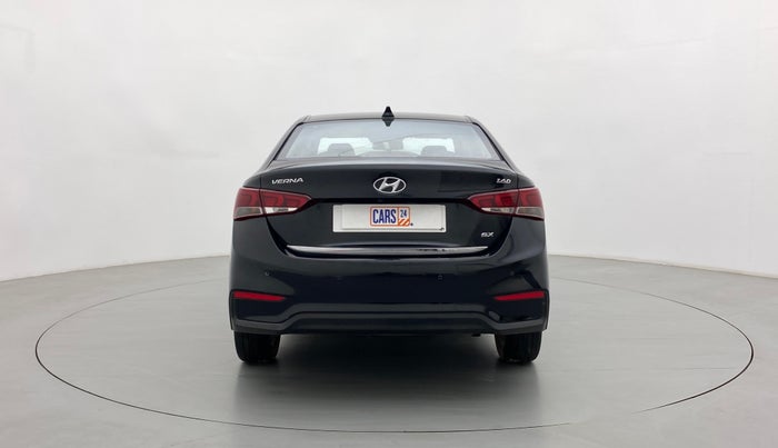 2018 Hyundai Verna 1.6 CRDI SX + AT, Diesel, Automatic, 46,823 km, Back/Rear