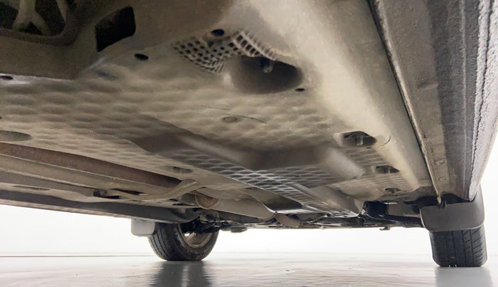 2016 Volkswagen Ameo HIGHLINE 1.2, Petrol, Manual, 39,600 km, Right Side Underbody