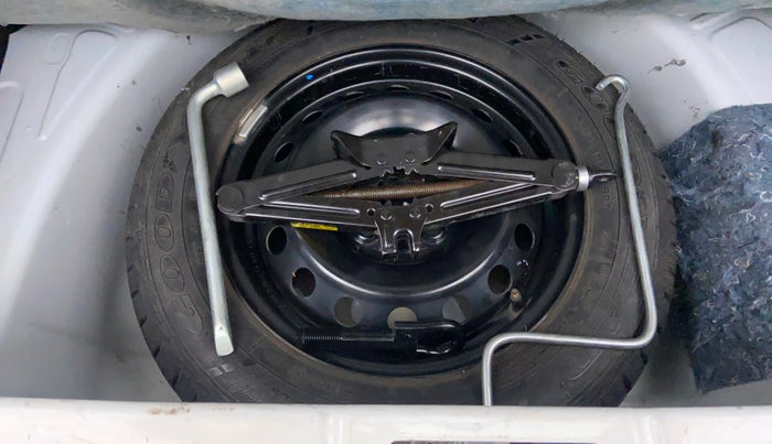 2011 Toyota Etios Liva G, Petrol, Manual, 28,822 km, Spare Tyre
