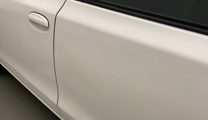 2011 Toyota Etios Liva G, Petrol, Manual, 28,822 km, Rear left door - Slightly dented