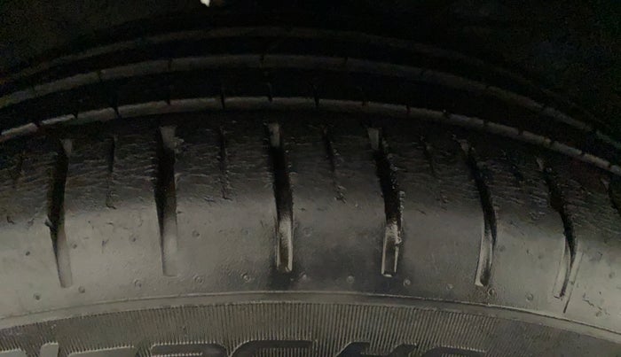 2018 Maruti Baleno ZETA CVT PETROL 1.2, Petrol, Automatic, 29,002 km, Left Rear Tyre Tread