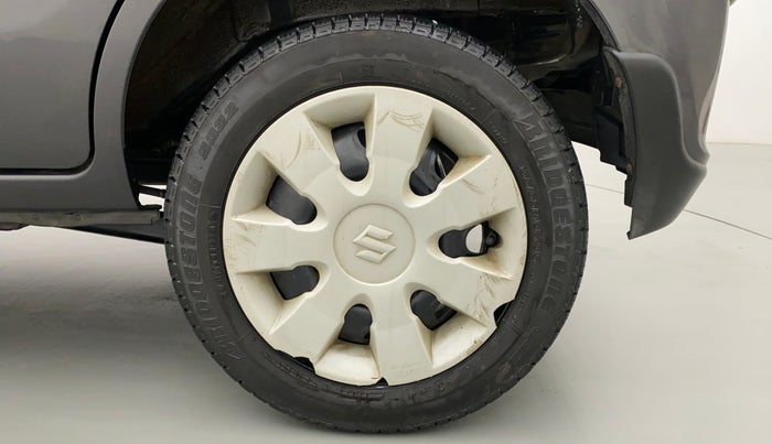 2016 Maruti Alto K10 VXI, Petrol, Manual, 17,881 km, Left Rear Wheel