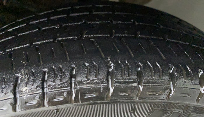 2016 Maruti Alto K10 VXI, Petrol, Manual, 17,881 km, Left Rear Tyre Tread