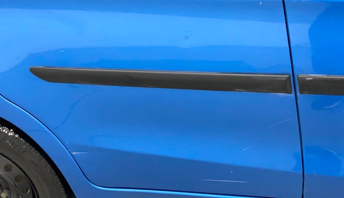 2015 Maruti Celerio VXI AMT, Petrol, Automatic, 71,643 km, Right rear door - Slightly dented