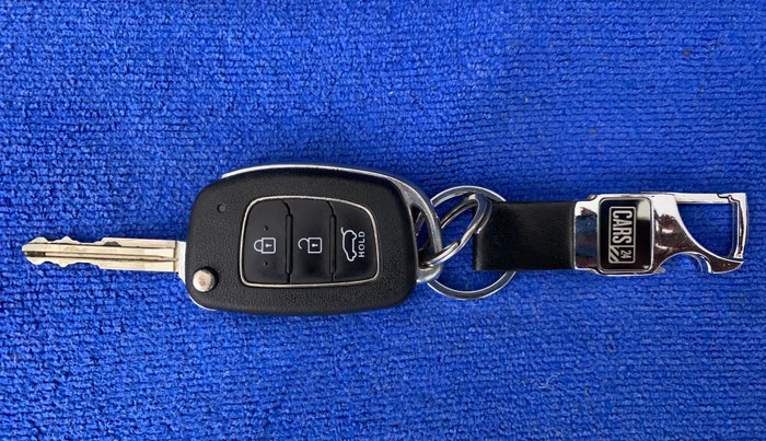 2018 Hyundai Elite i20 ASTA 1.2, Petrol, Manual, 67,470 km, Key Close Up