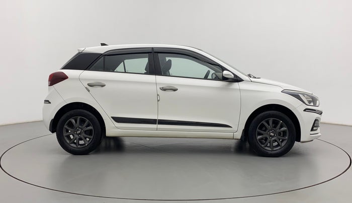 2018 Hyundai Elite i20 ASTA 1.2, Petrol, Manual, 67,470 km, Right Side View